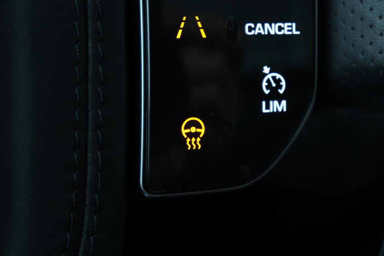 Vehicle Image 35