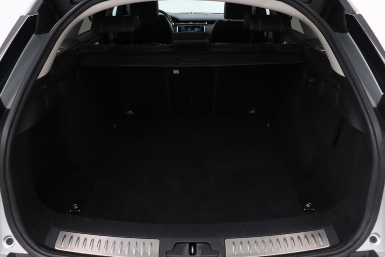 Vehicle Image 48
