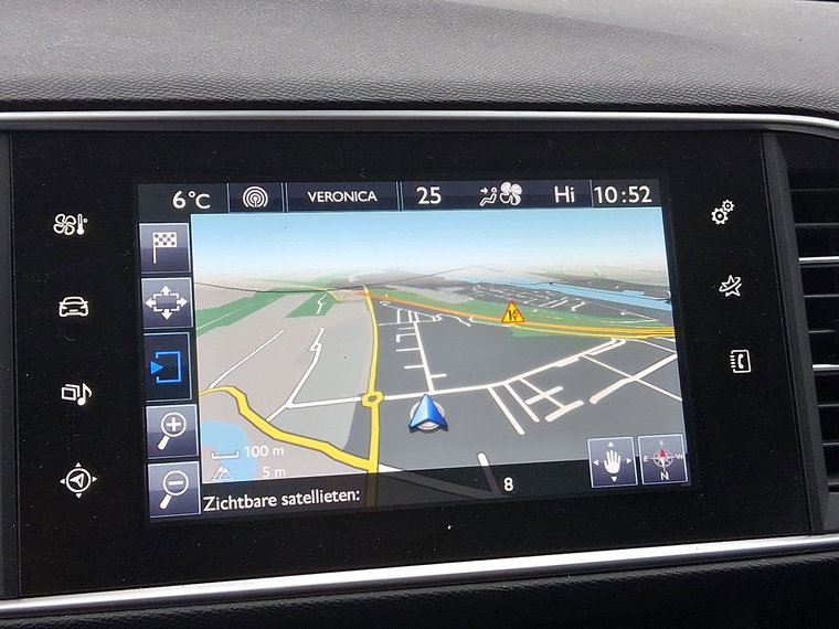 Vehicle Image 17