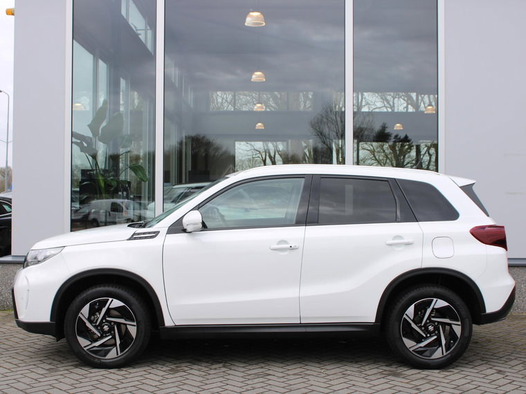 Vehicle Image 12