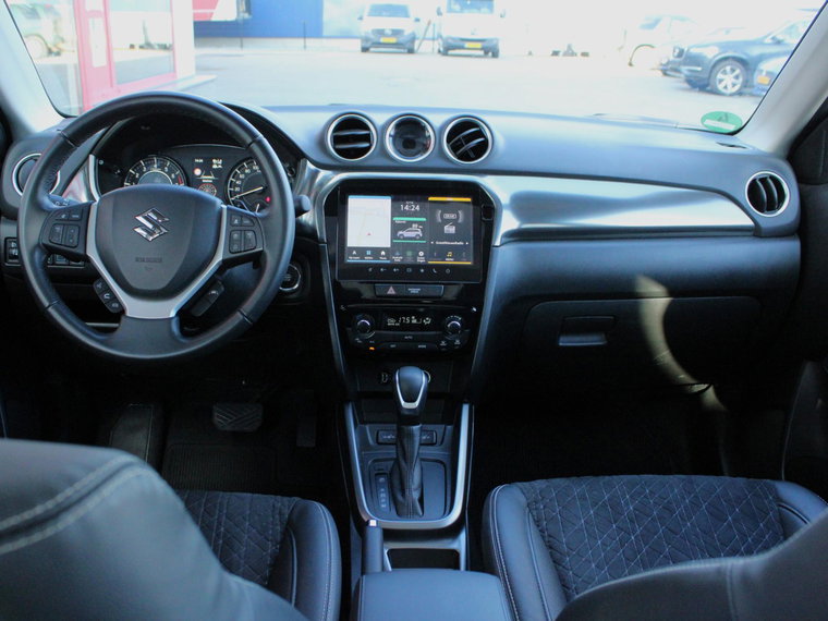 Vehicle Image 21