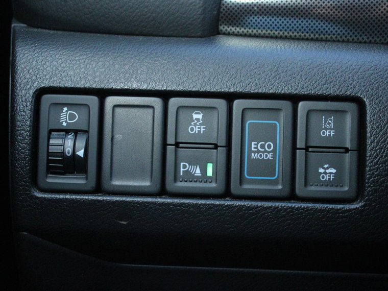 Vehicle Image 38