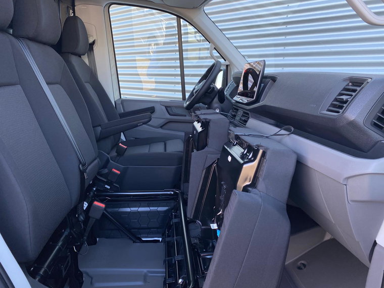 Vehicle Image 22