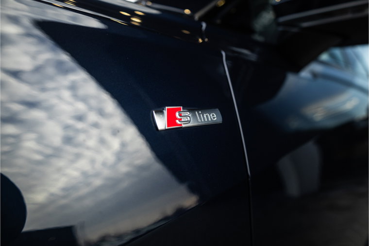 Vehicle Image 36