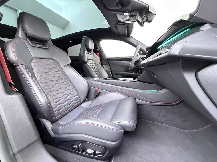 Vehicle Image 50