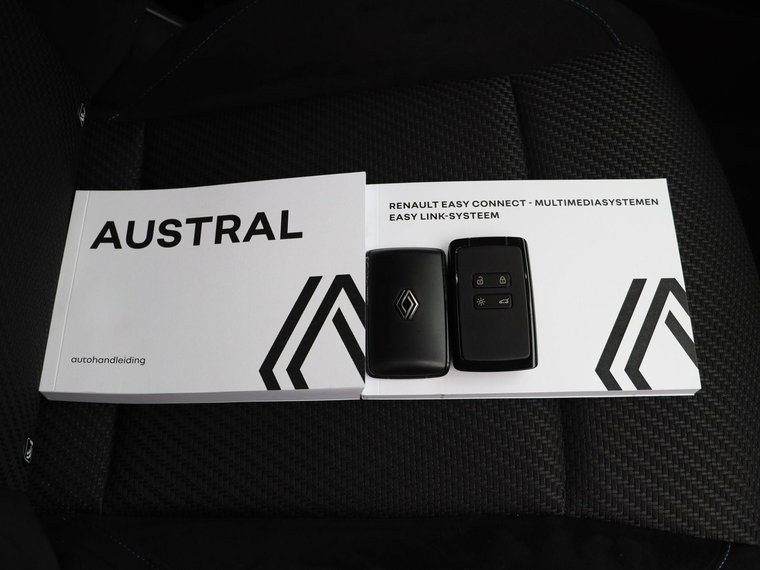 Vehicle Image 42