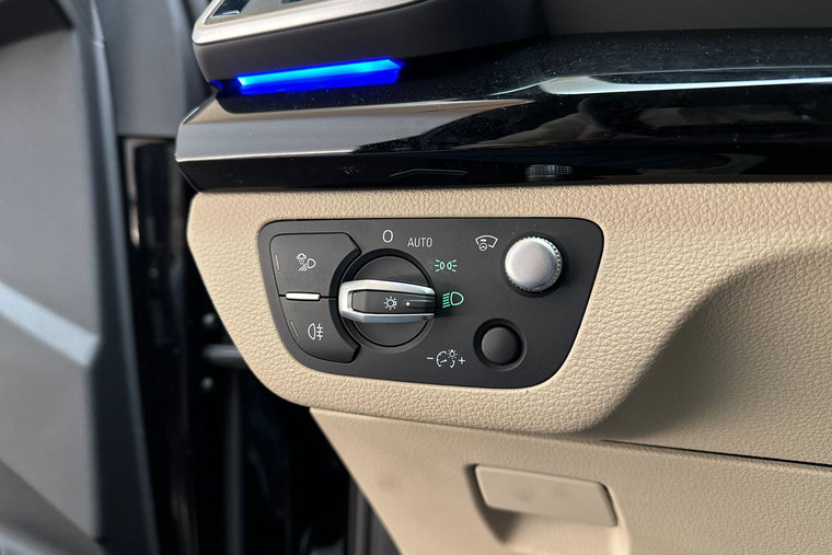 Vehicle Image 20