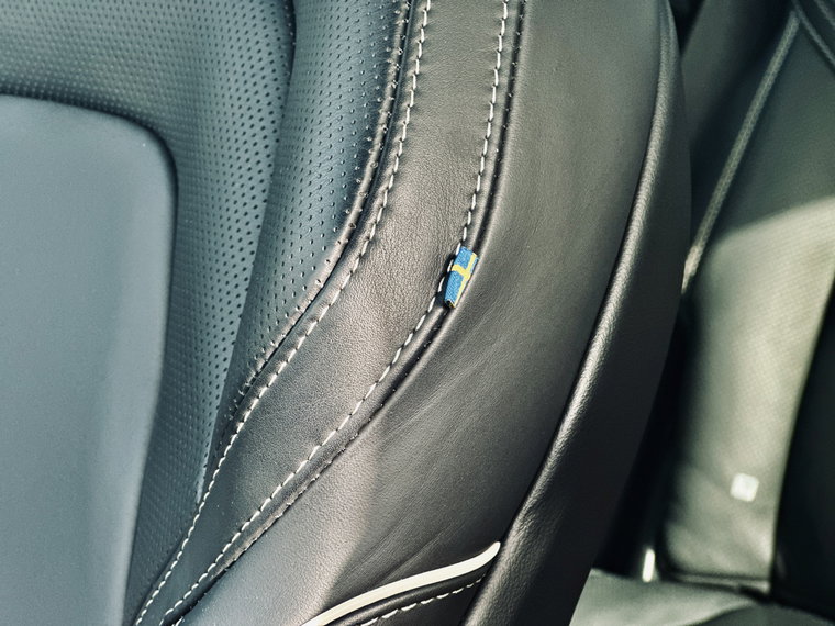 Vehicle Image 37