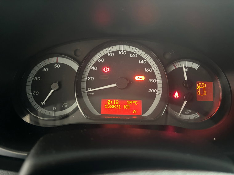 Vehicle Image 16
