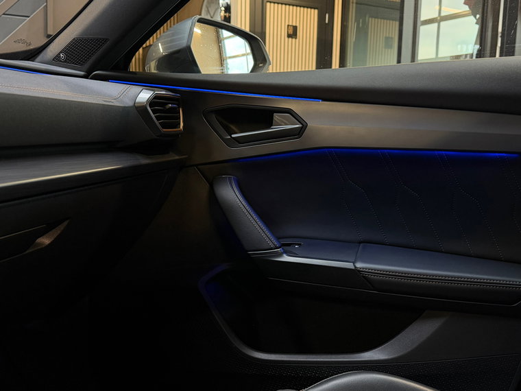 Vehicle Image 34