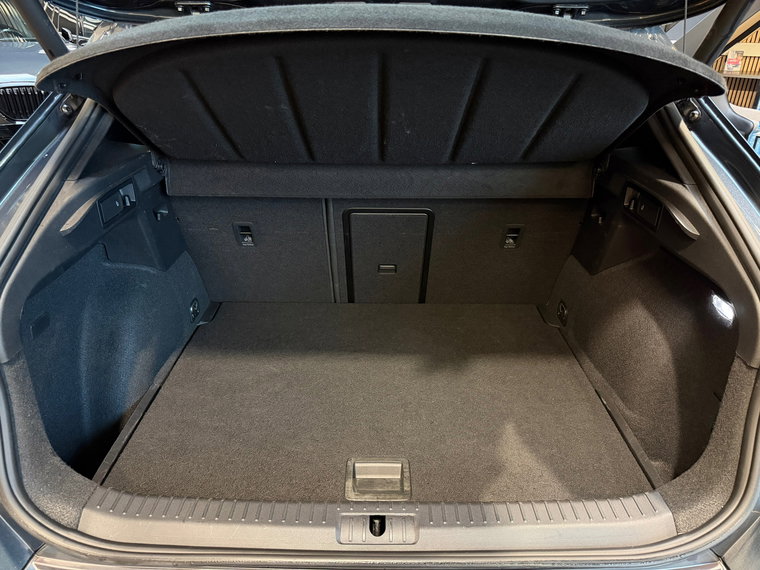 Vehicle Image 40