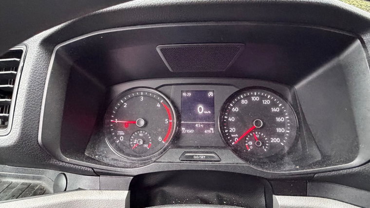 Vehicle Image 23