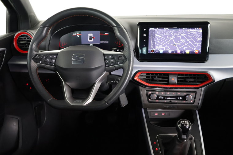 Vehicle Image 14