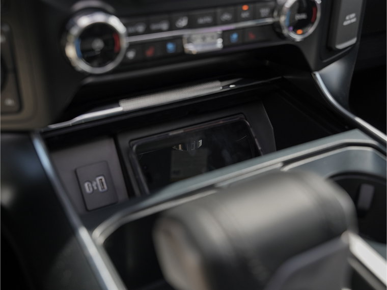 Vehicle Image 36