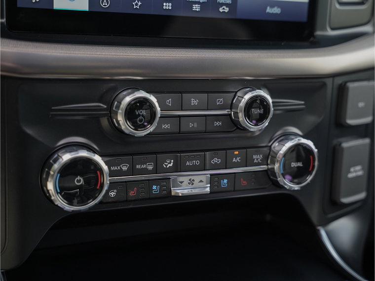 Vehicle Image 39