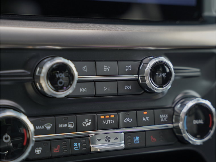 Vehicle Image 45
