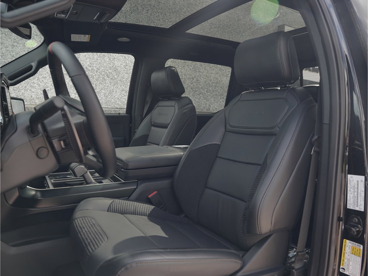 Vehicle Image 60