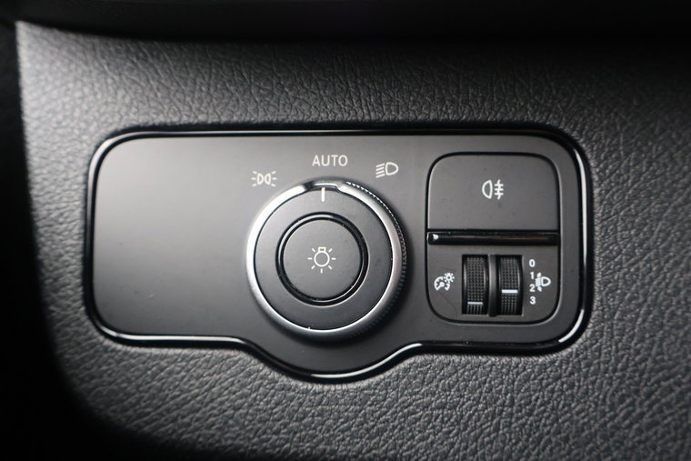 Vehicle Image 41