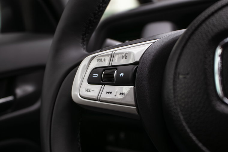 Vehicle Image 35