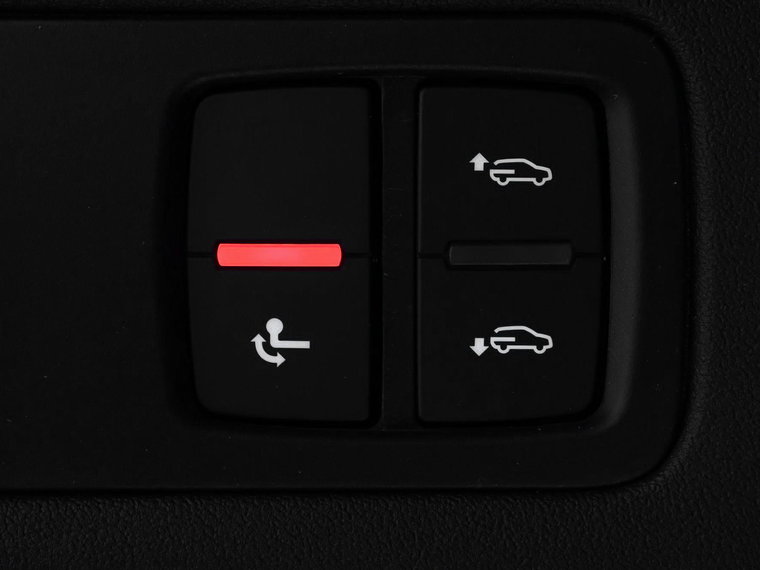Vehicle Image 34
