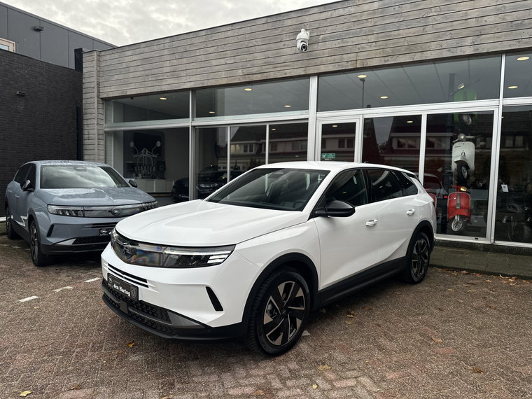 Vehicle Image 36