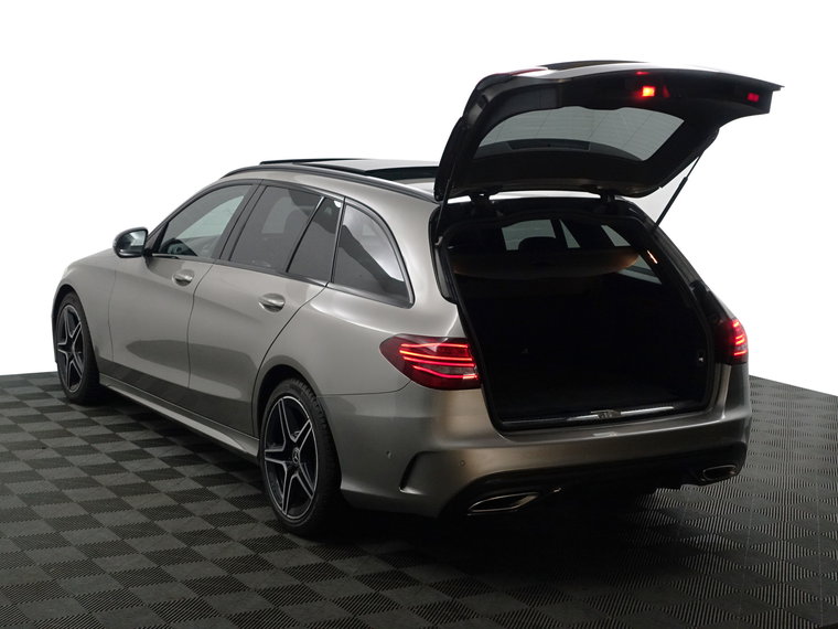 Vehicle Image 29