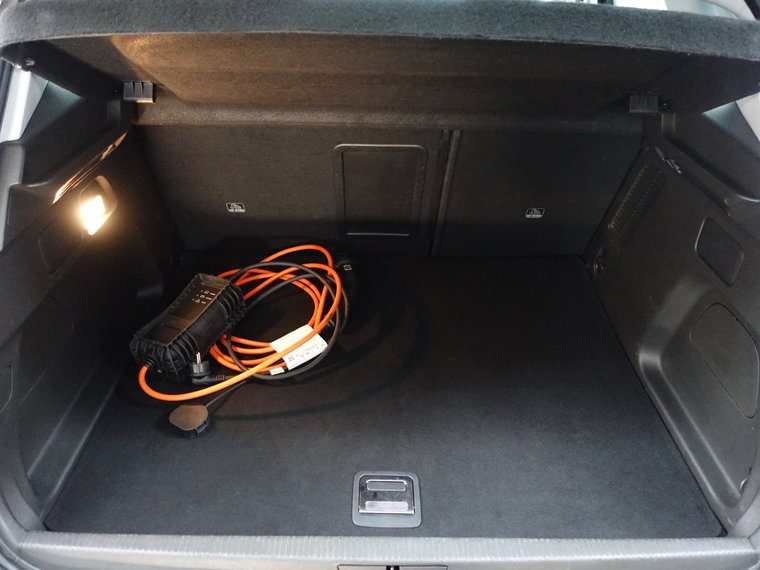 Vehicle Image 38