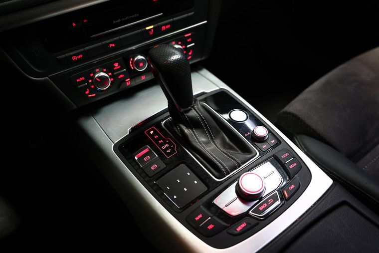 Vehicle Image 22