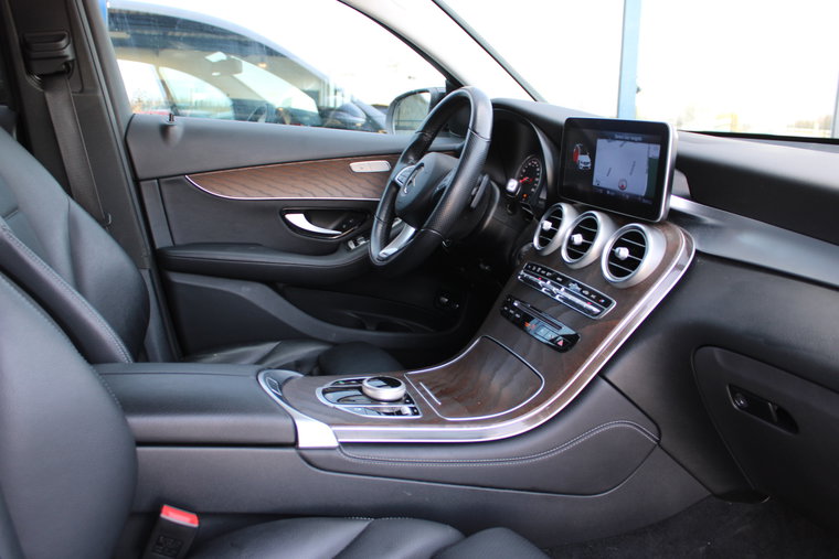Vehicle Image 19