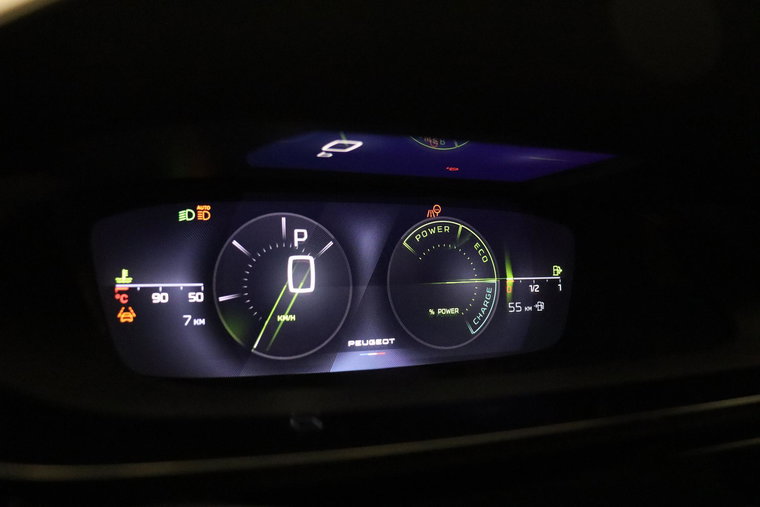 Vehicle Image 35