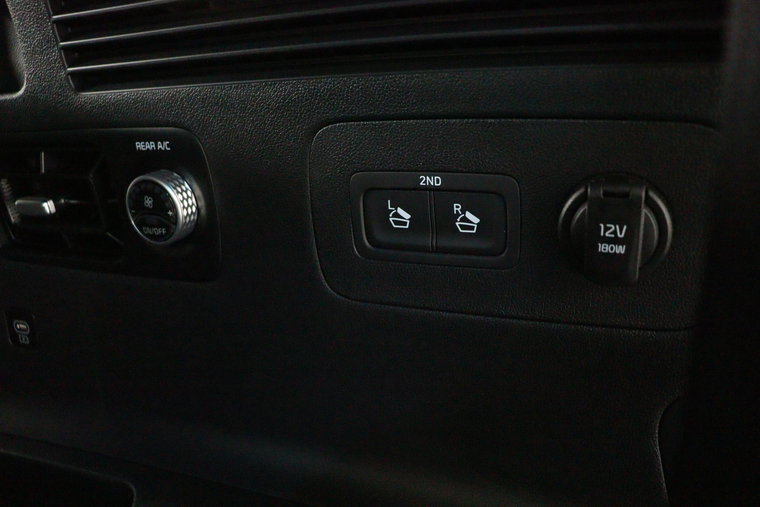 Vehicle Image 50
