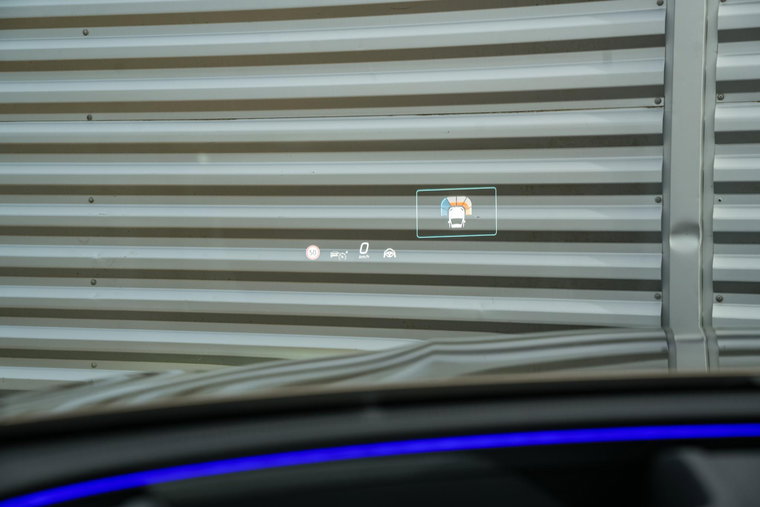 Vehicle Image 30