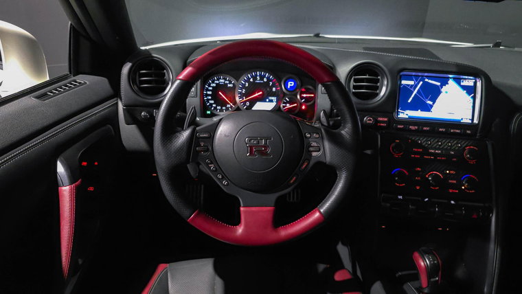 Vehicle Image 14