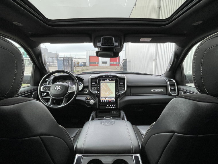 Vehicle Image 41