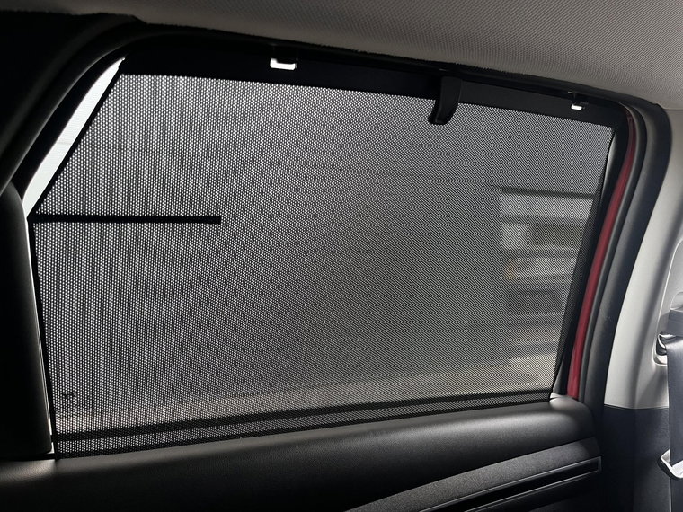 Vehicle Image 24