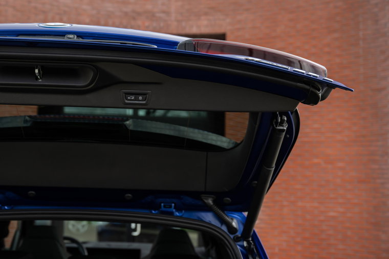 Vehicle Image 35