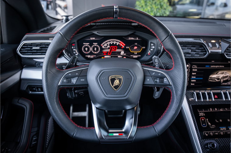 Vehicle Image 12