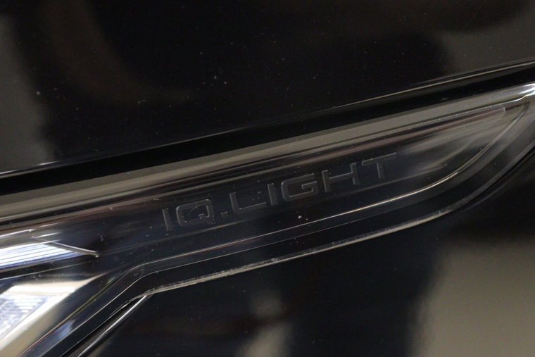 Vehicle Image 30