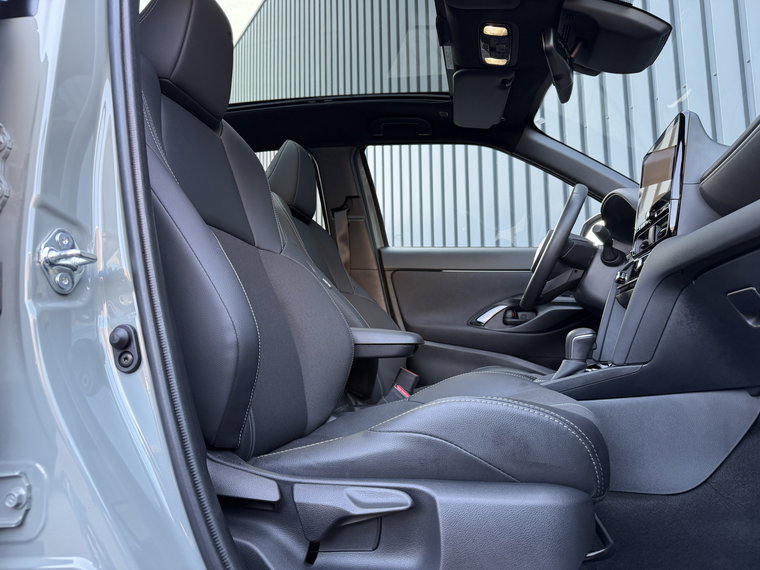 Vehicle Image 19