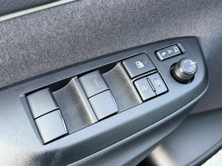 Vehicle Image 39