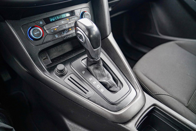 Vehicle Image 31