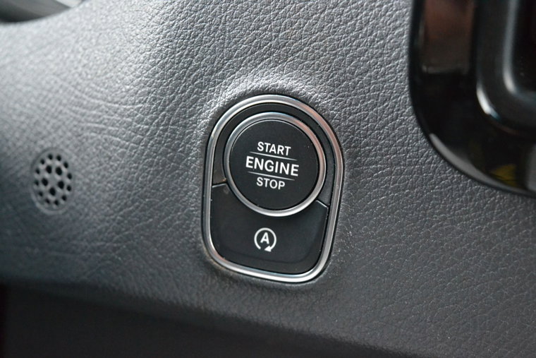 Vehicle Image 26