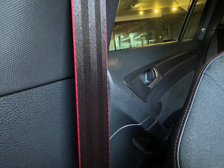 Vehicle Image 22
