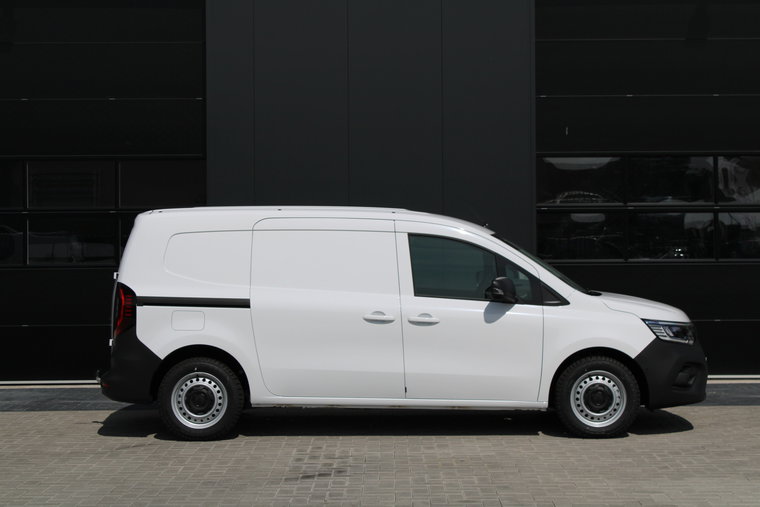 Vehicle Image 28