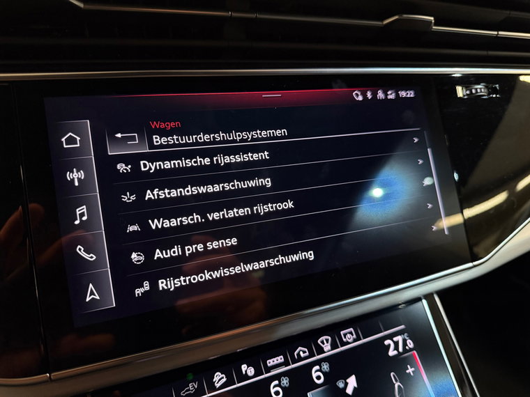 Vehicle Image 45