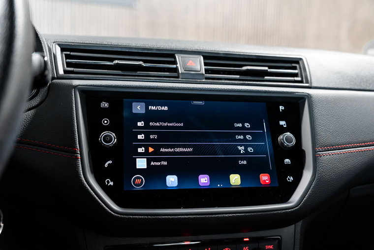 Vehicle Image 15