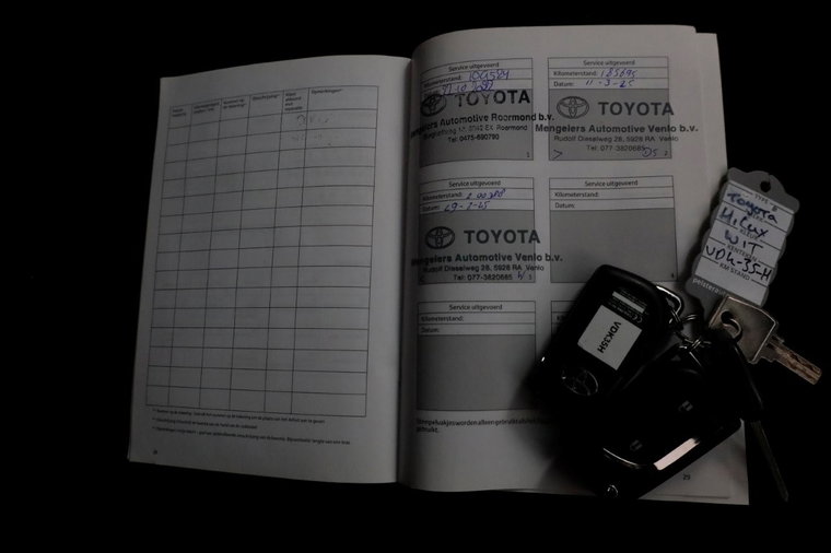 Vehicle Image 7