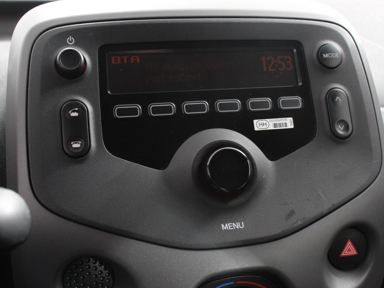 Vehicle Image 29