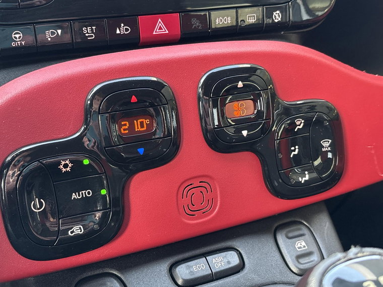 Vehicle Image 26