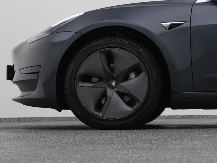Vehicle Image 40